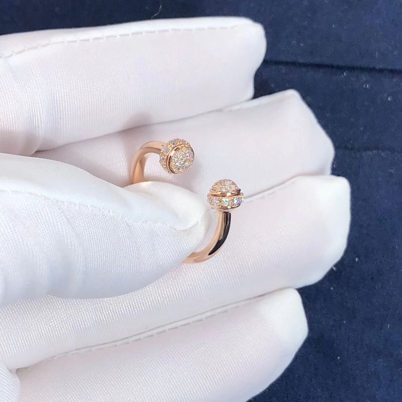 Chất lượng Phụ nữ Piaget Sở hữu Nhẫn kim cương Vòng tròn Mở rộng Xấp xỉ. 0,34 Ct nhà máy