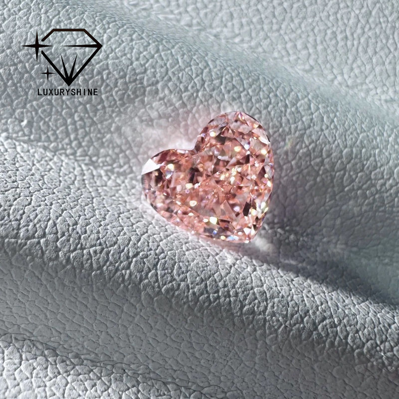 Chất lượng LuxuryShine Fancy Pink / Fancy Intense Pink / Fancy Vivid Pink Heart Cut Lab Diamond trưởng thành VVS-VS1 Kim cương thực & đồ trang sức cưới & đồ trang sức tùy chỉnh nhà máy
