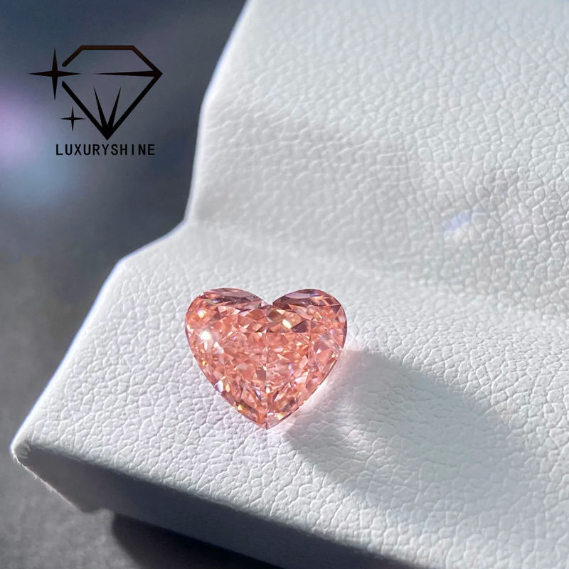 Chất lượng Kim Cương Nuôi Cấy Hình Trái Tim Màu Hồng / Vàng / Xanh Lá Cây LuxuryShine, VVS-VS Kim Cương Thật & Trang Sức Cưới & Trang Sức Tùy Chỉnh nhà máy