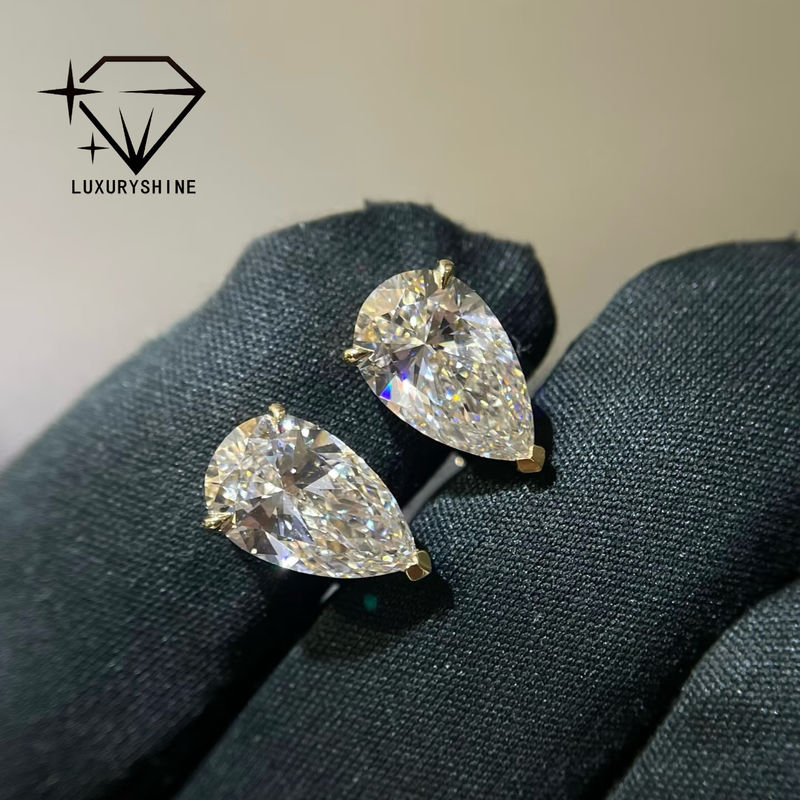 Chất lượng Bông tai nụ kim cương nhân tạo hình quả lê vàng 18K, độ trong VVS-VS nhà máy