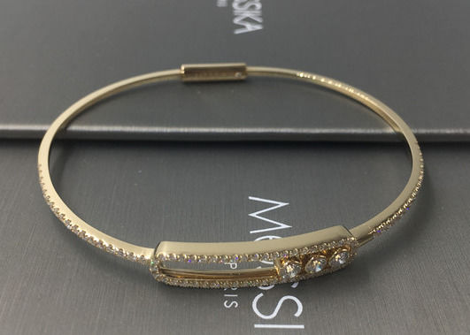 Chất lượng Trang sức 18k Paris Vòng tay vàng mỏng đeo tay với 3 viên kim cương di chuyển nhà máy