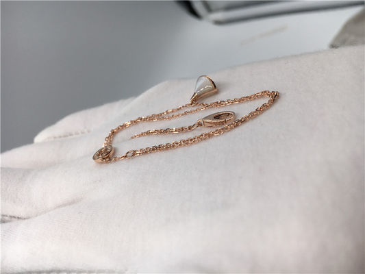 Chất lượng Mặt dây chuyền màu trắng Trang sức sang trọng Vòng tay trang sức bằng vàng hồng 18K với ngọc trai trắng nhà máy