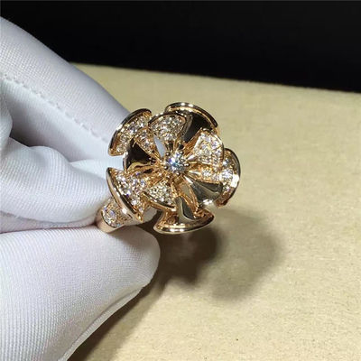 Chất lượng Nhẫn hình hoa Trang sức sang trọng Kim cương vàng 18K cho đám cưới / đính hôn nhà máy