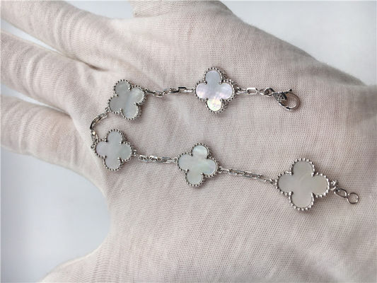 Chất lượng Vòng đeo tay bằng vàng 18K Alhambra cổ điển Vàng trắng với ngọc trai trắng nhà máy
