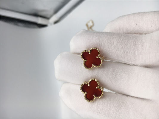 Chất lượng Van Cleef Arpels Sweet Alhambra earstuds vàng 18k với carnelian nhà máy