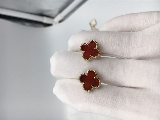 Chất lượng Van Cleef Arpels Sweet Alhambra earstuds vàng 18k với carnelian nhà máy