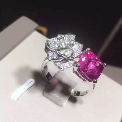 Chất lượng Nhẫn hoa hồng Piaget vàng trắng 18k G34UU600 kèm đệm - Tourmaline hồng cắt nhà máy