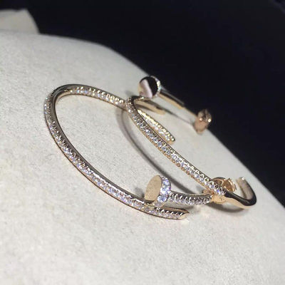 Chất lượng Trang sức cao cấp tùy chỉnh cho phụ nữ Bông tai làm móng bằng vàng trắng 18k với kim cương nhà máy