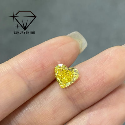 Chất lượng Kim Cương Nuôi Cấy Hình Trái Tim Màu Hồng / Vàng / Xanh Lá Cây LuxuryShine, VVS-VS Kim Cương Thật & Trang Sức Cưới & Trang Sức Tùy Chỉnh nhà máy