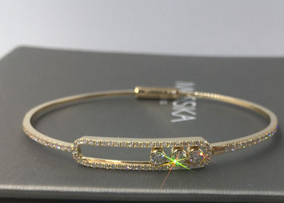 Chất lượng Trang sức 18k Paris Vòng tay vàng mỏng đeo tay với 3 viên kim cương di chuyển nhà máy